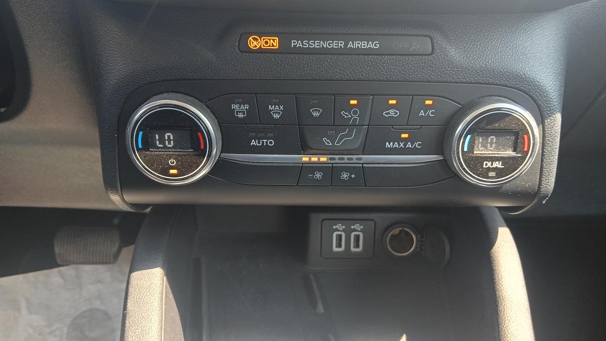 Ford Kuga 2.5 Plug In Hybrid 225 CV CVT 2WD Titanium Business